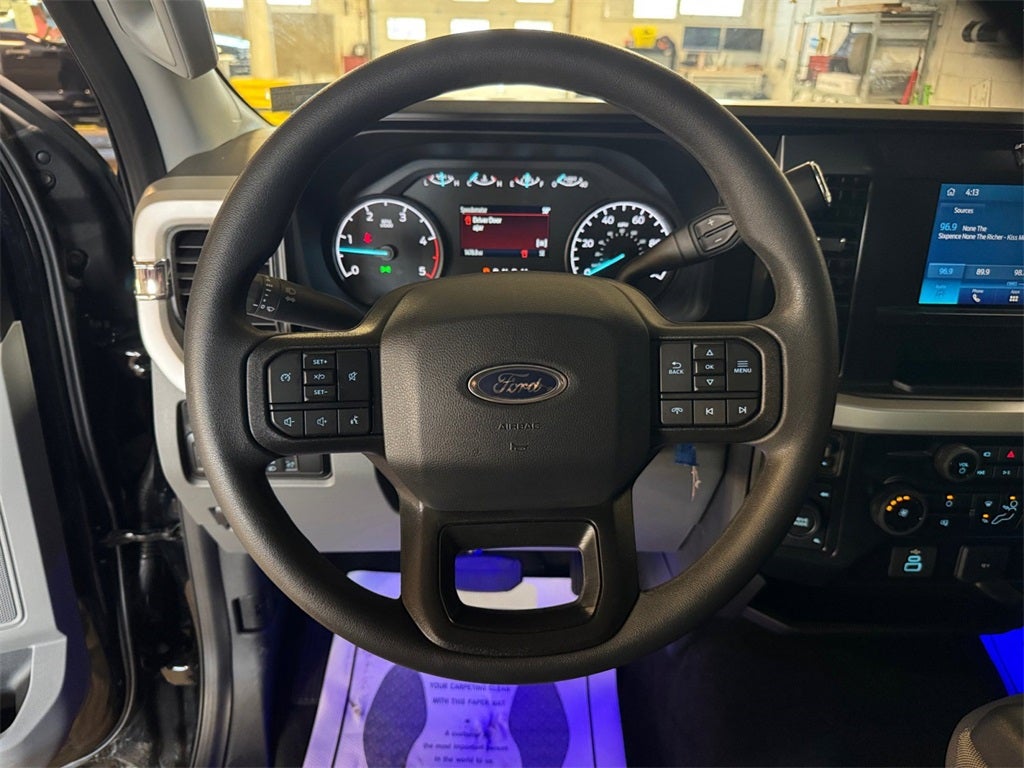 2025 Ford F-350SD XL STX 4x4 / 6.7L HO Diesel / 8' Bed