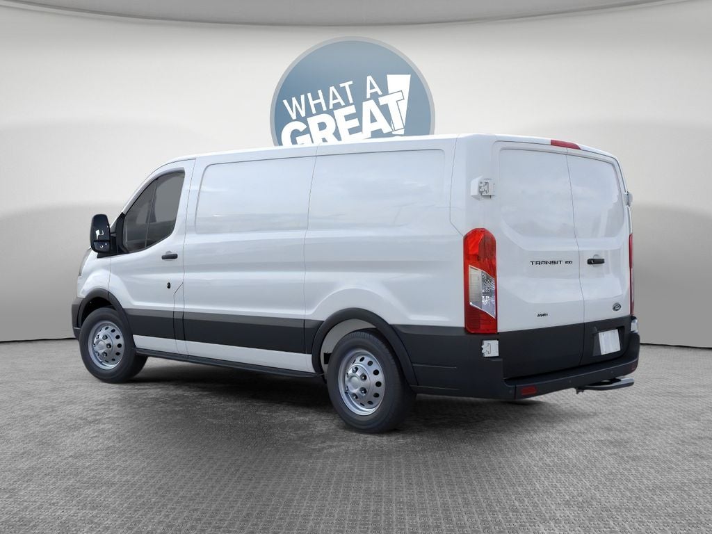 2026 Ford Transit-150 Base AWD / 3.5L V6 / 130" WB LR