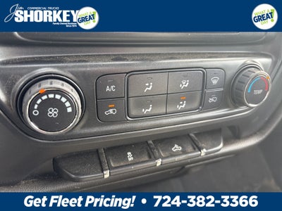 2018 Chevrolet Silverado 3500HD Work Truck DRW / 6.0L V8 / 9' Service Body