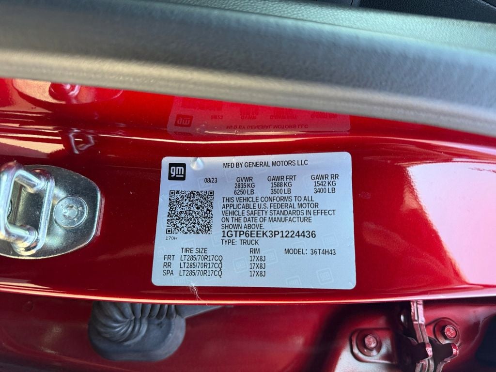 2023 GMC Canyon AT4X