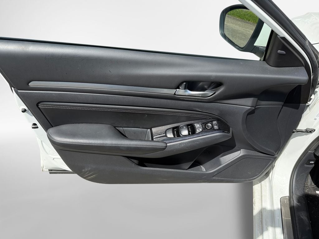 2022 Nissan Altima 2.5 SL