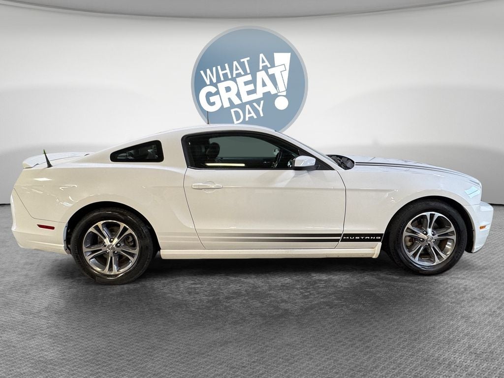 2014 Ford Mustang V6 Premium