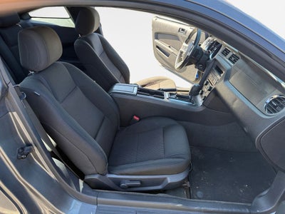 2014 Ford Mustang V6