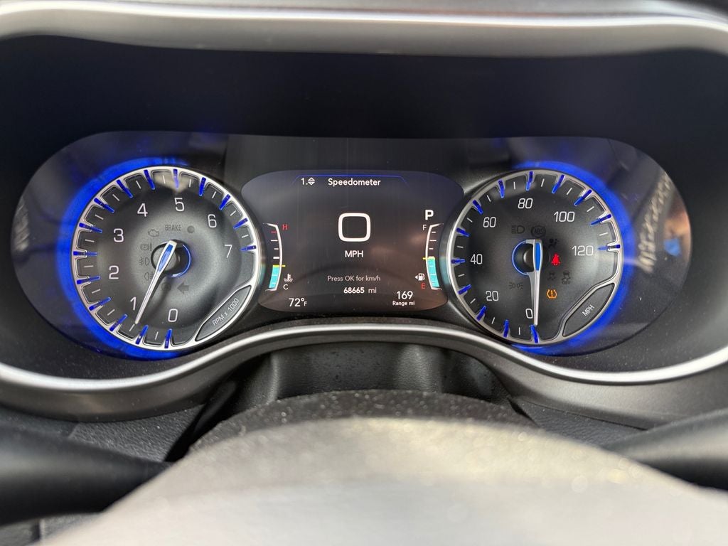 2023 Chrysler Pacifica Touring L