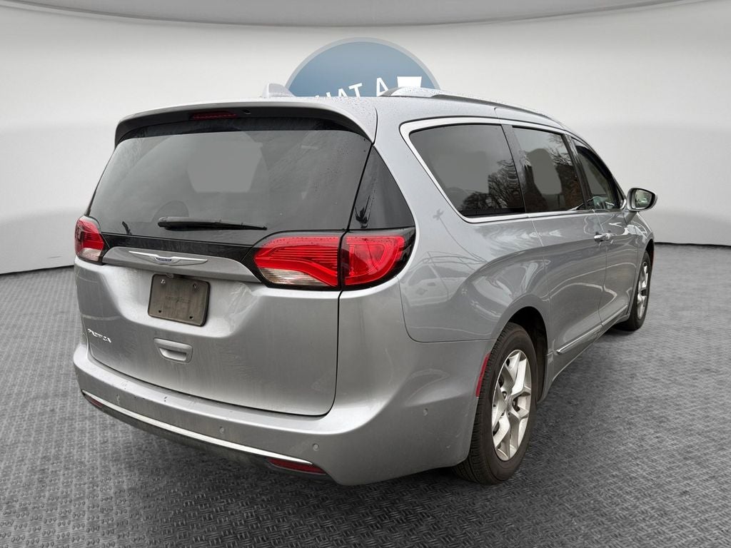 2020 Chrysler Pacifica Touring L Plus