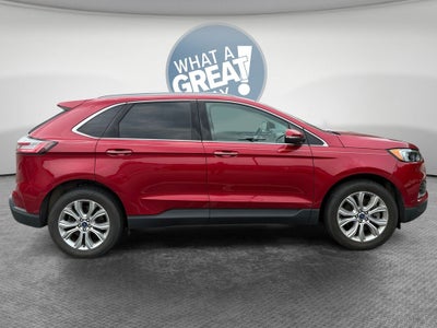 2022 Ford Edge Titanium