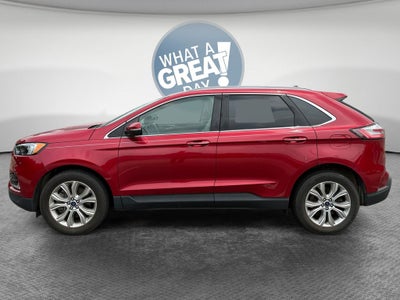 2022 Ford Edge Titanium