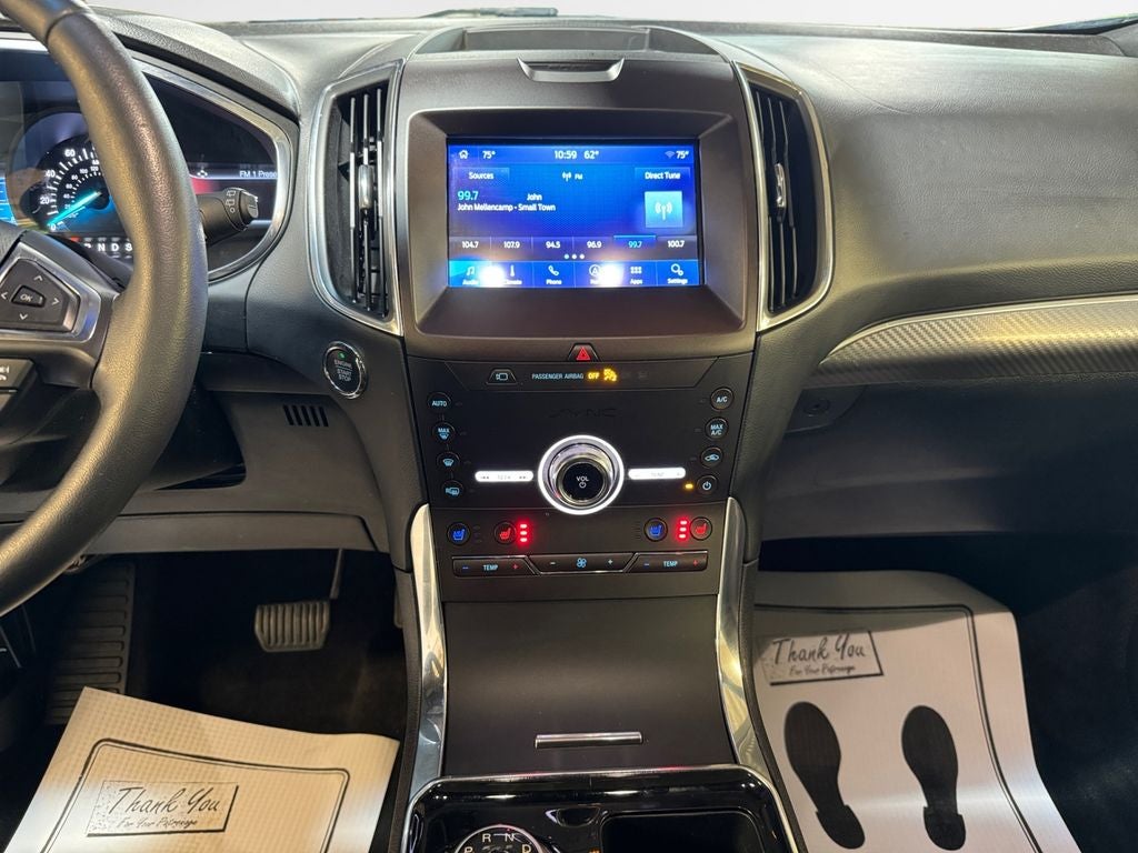 2020 Ford Edge Titanium