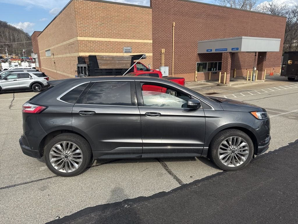 2020 Ford Edge Titanium