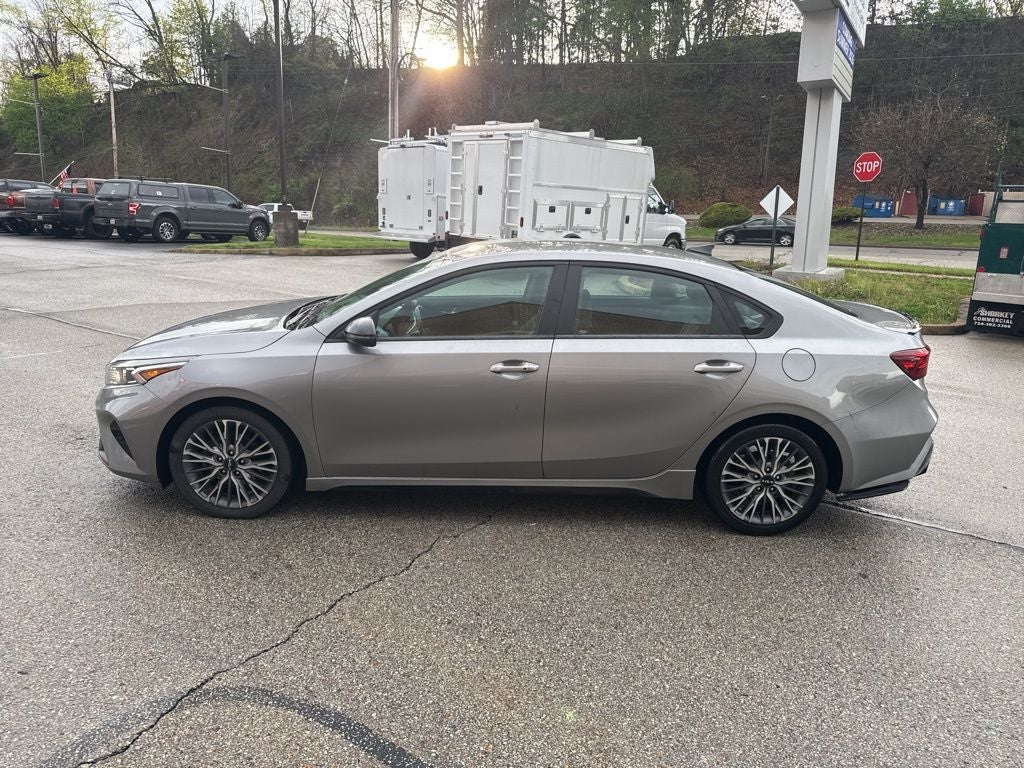 2022 Kia Forte GT-Line