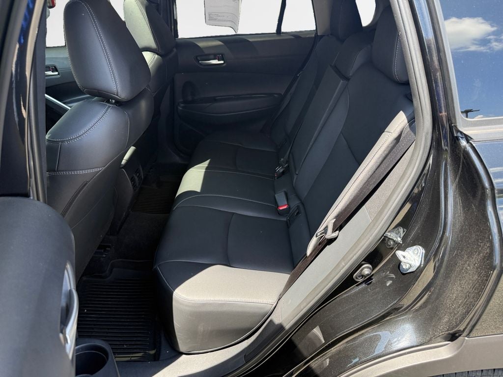 2025 Toyota Corolla Cross XLE