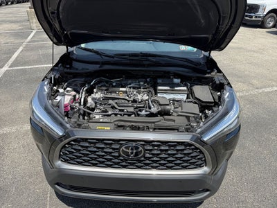 2025 Toyota Corolla Cross XLE