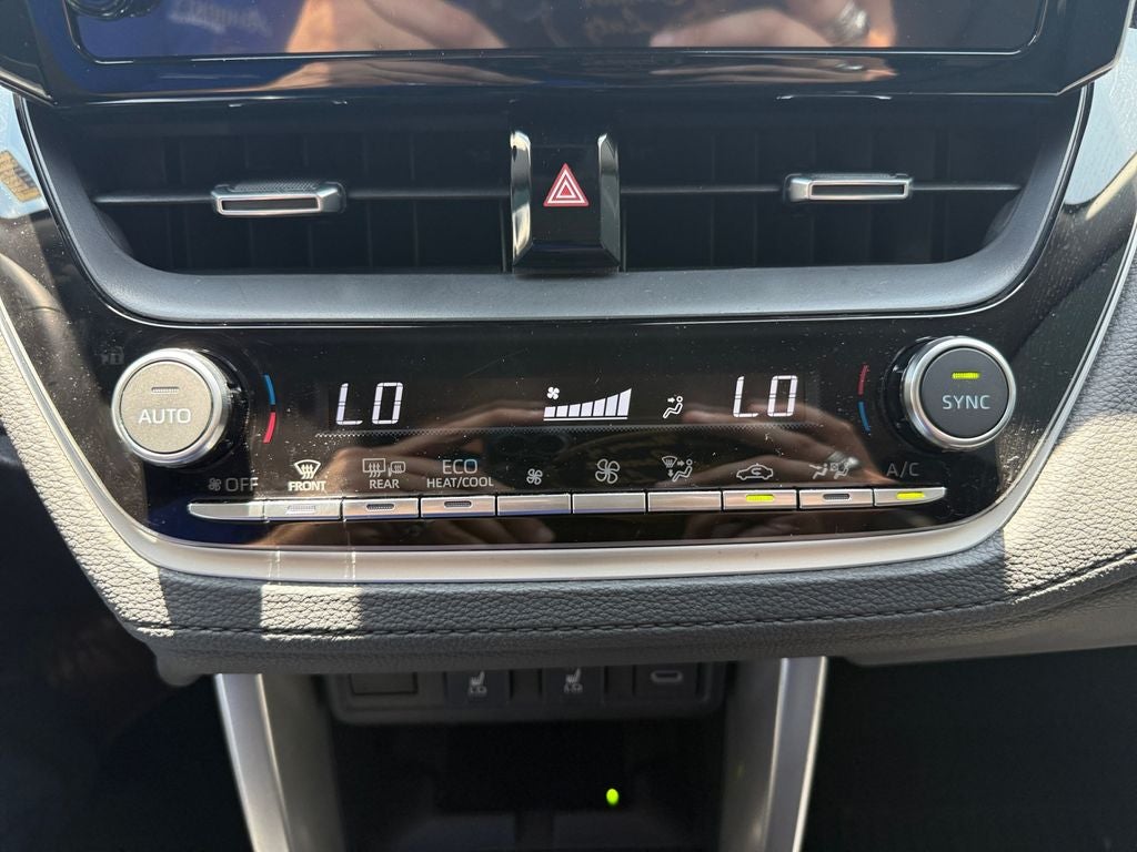 2025 Toyota Corolla Cross XLE