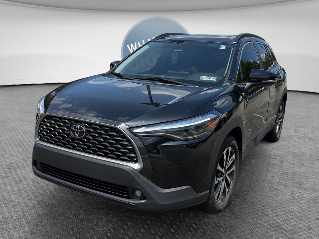 2025 Toyota Corolla Cross XLE
