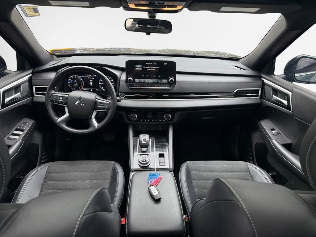 2024 Mitsubishi Outlander SE Black Edition