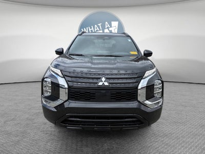 2024 Mitsubishi Outlander SE Black Edition