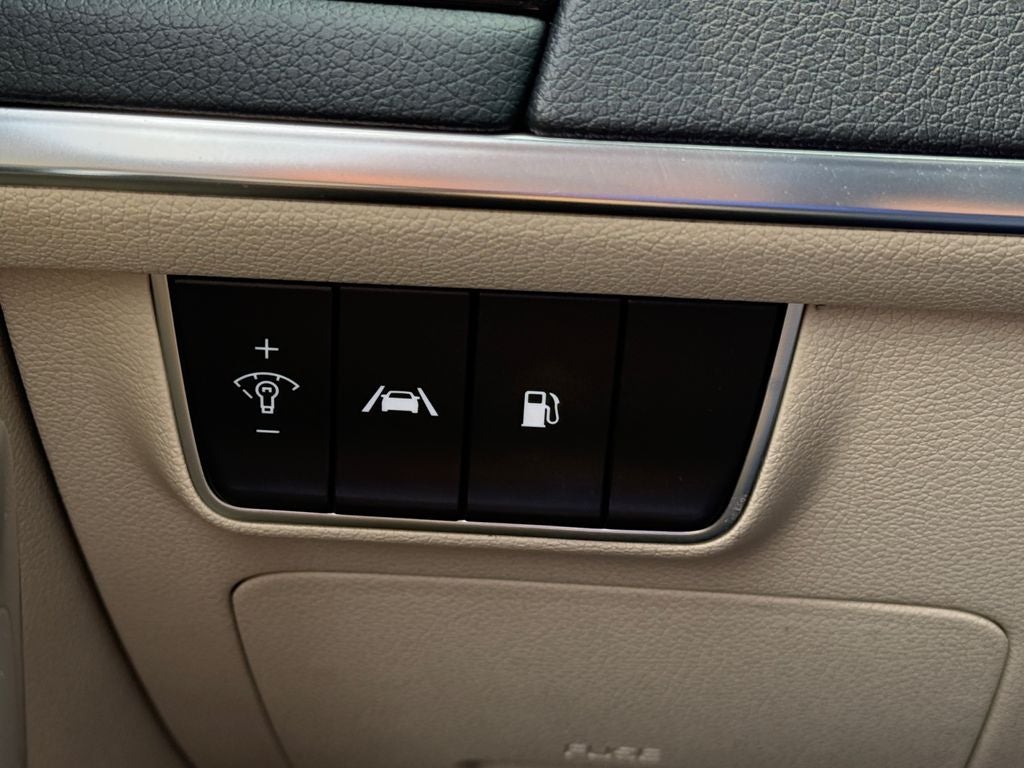 2023 Kia Stinger GT-Line
