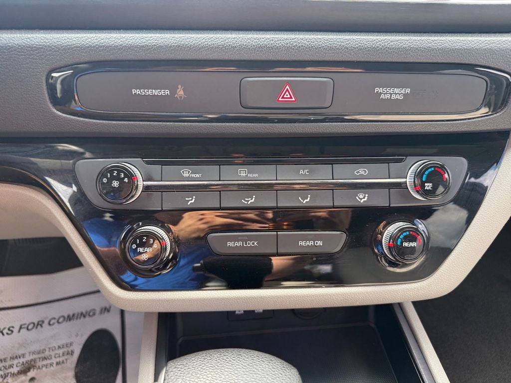 2019 Kia Sedona LX