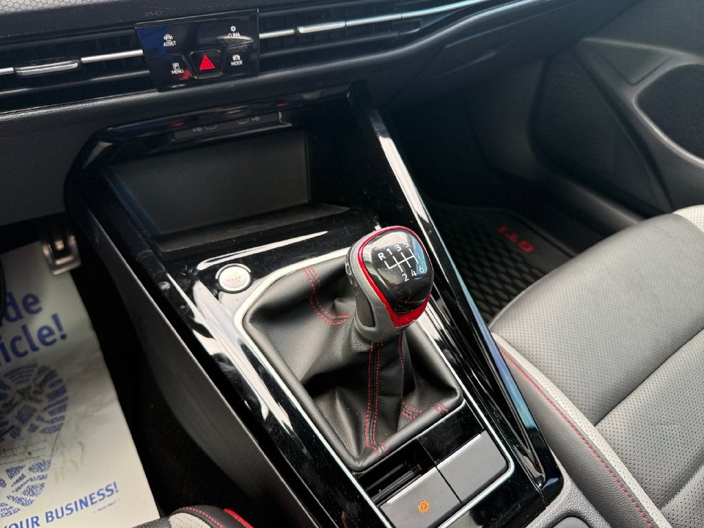 2024 Volkswagen Golf GTI Autobahn