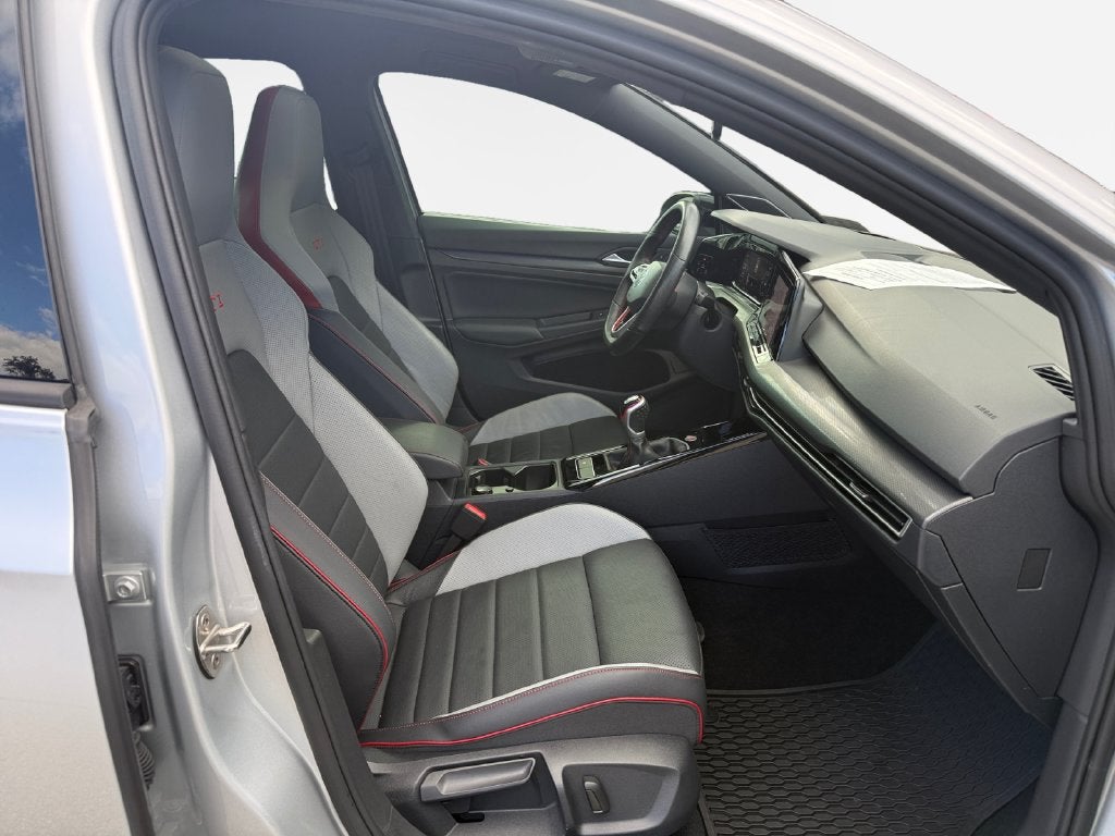 2024 Volkswagen Golf GTI Autobahn