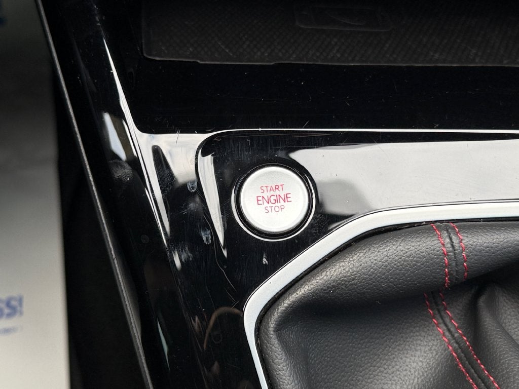 2024 Volkswagen Golf GTI Autobahn