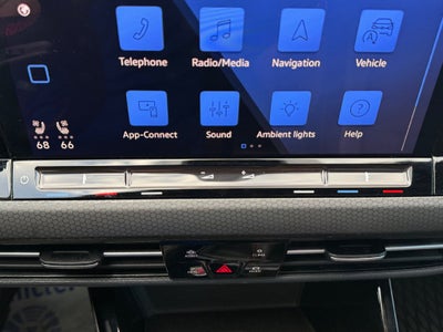 2024 Volkswagen Golf GTI Autobahn