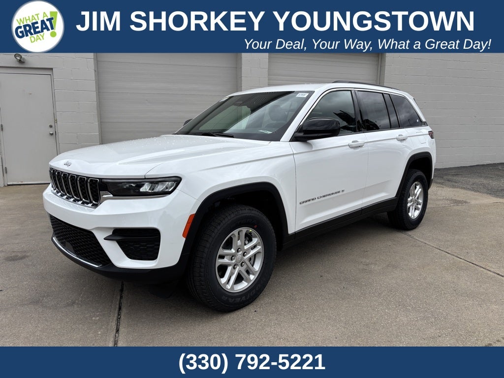 2025 Jeep Grand Cherokee Laredo