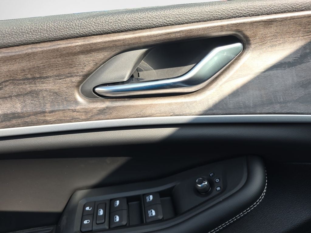 2026 Jeep Grand Cherokee Altitude