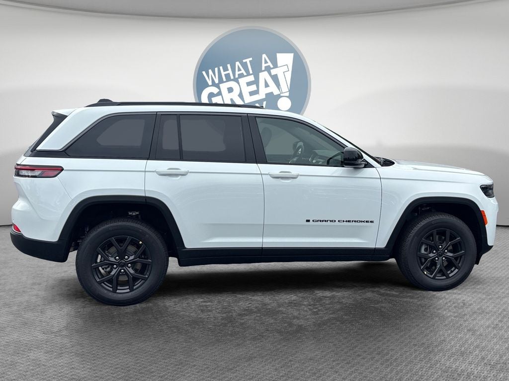 2027 Jeep Grand Cherokee Altitude
