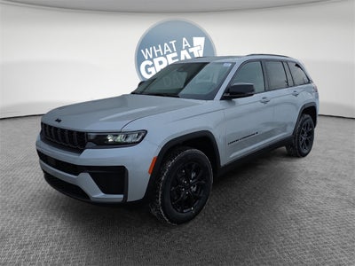 2026 Jeep Grand Cherokee Laredo