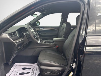2026 Jeep Grand Cherokee Altitude