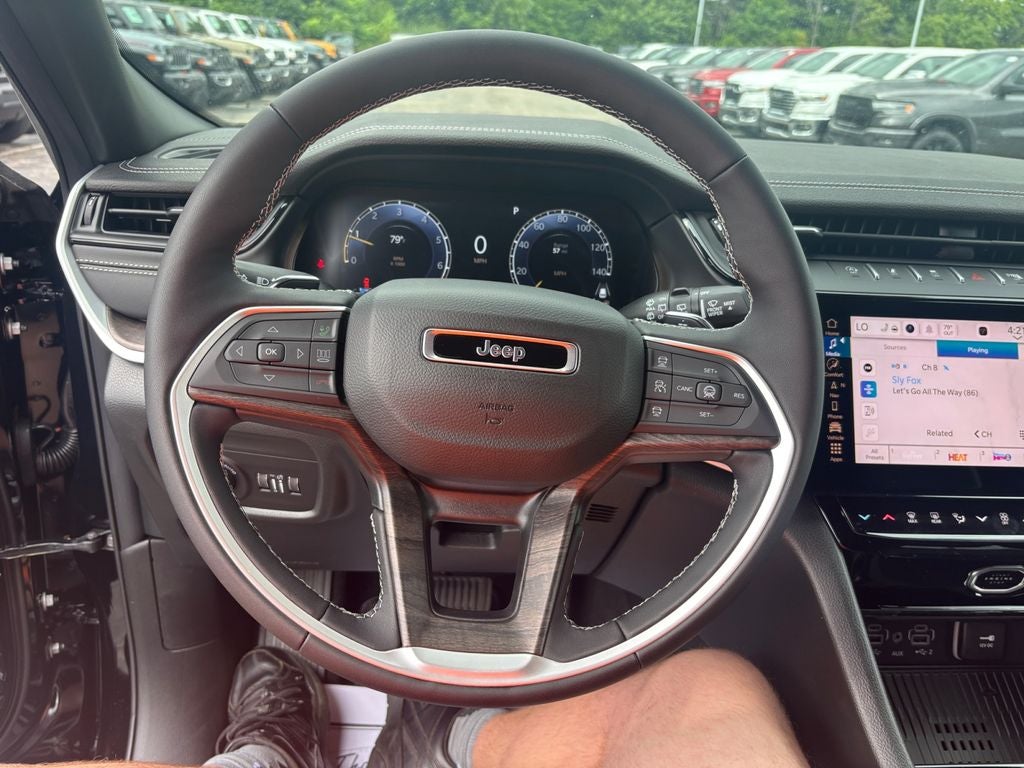 2026 Jeep Grand Cherokee Altitude