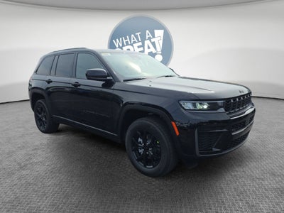 2026 Jeep Grand Cherokee Altitude