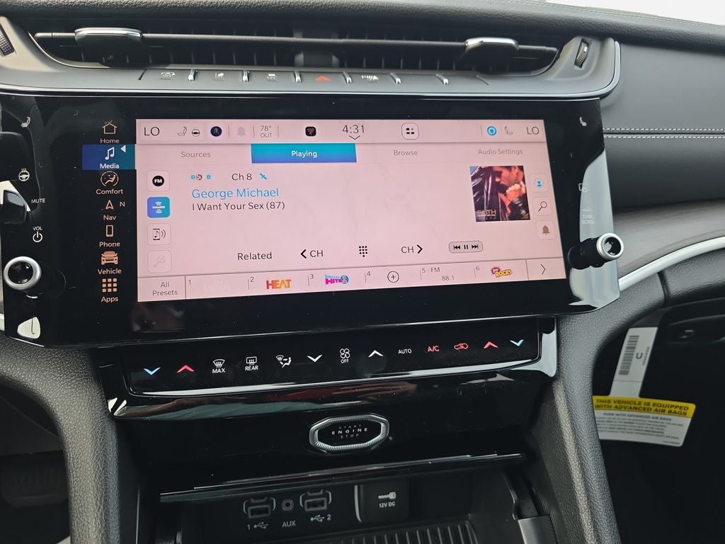 2026 Jeep Grand Cherokee Altitude