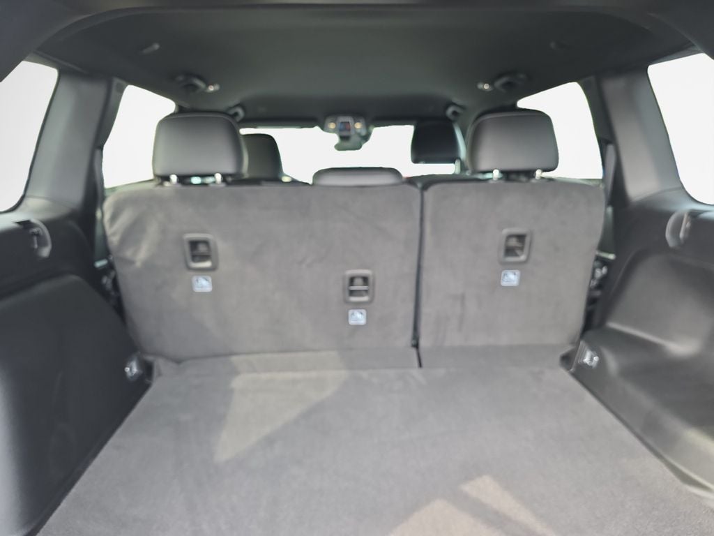 2026 Jeep Grand Cherokee Altitude