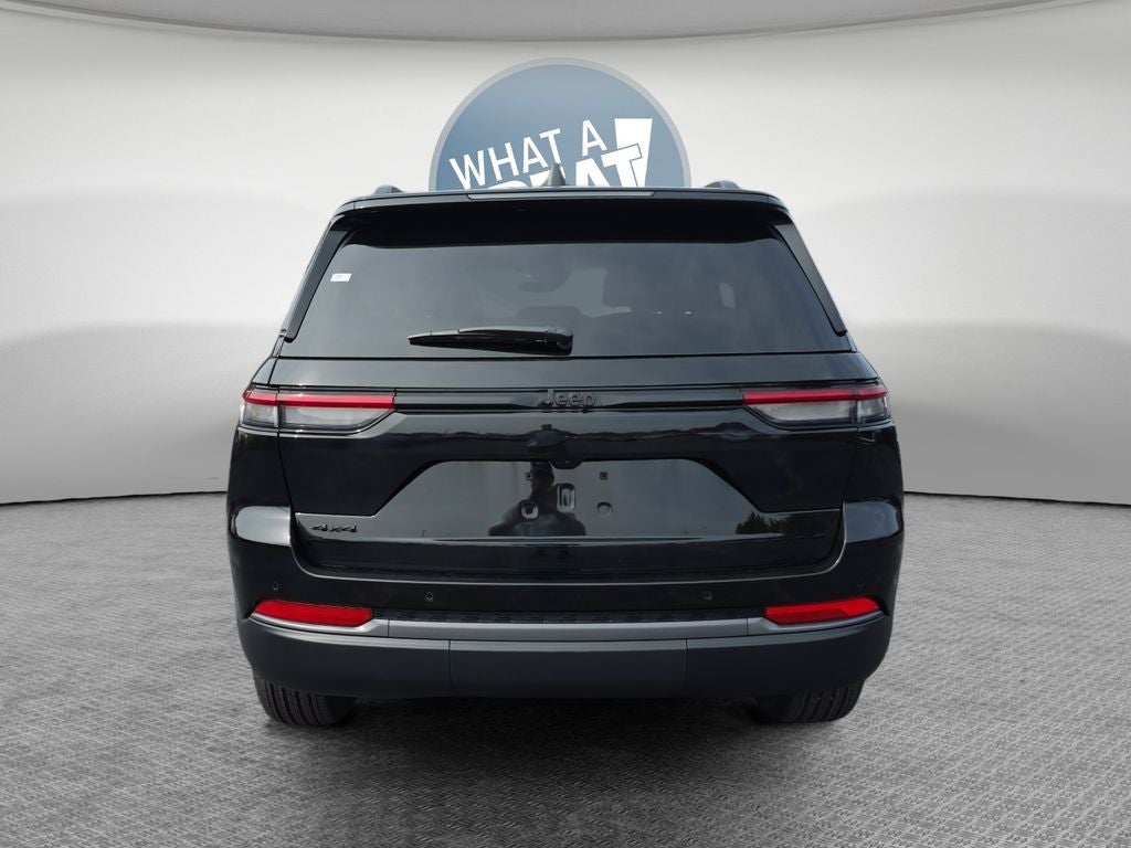 2026 Jeep Grand Cherokee Altitude