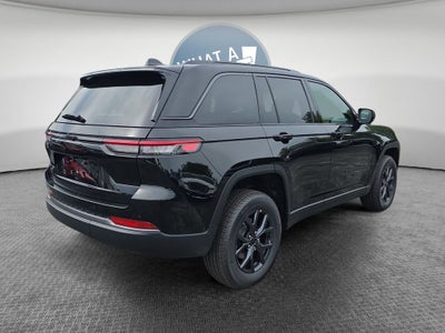 2027 Jeep Grand Cherokee Altitude