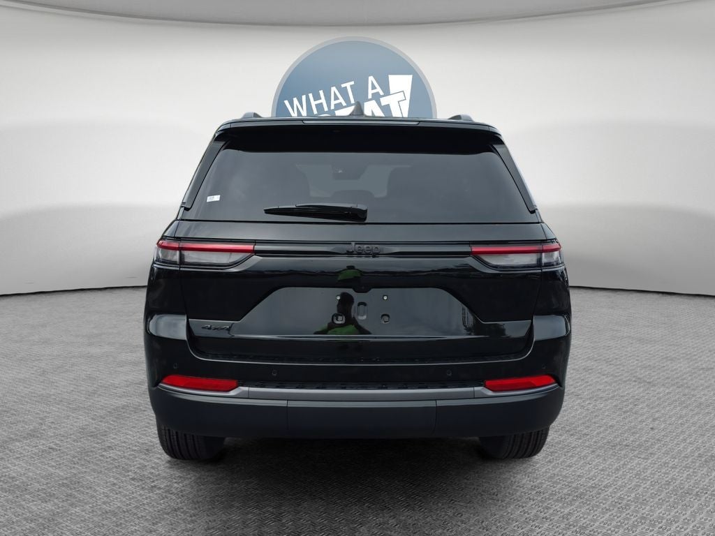 2027 Jeep Grand Cherokee Altitude