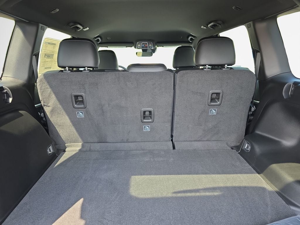 2026 Jeep Grand Cherokee Altitude