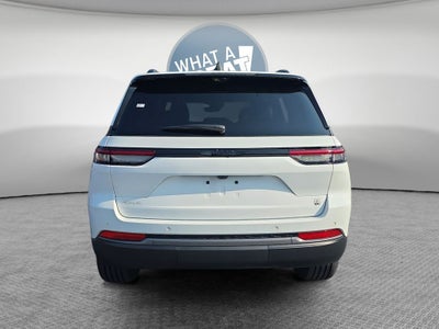 2026 Jeep Grand Cherokee Base