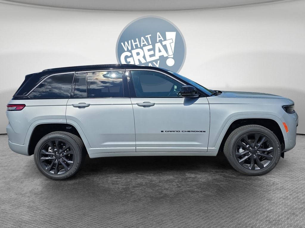 2026 Jeep Grand Cherokee Limited Reserve