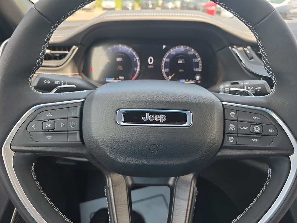 2026 Jeep Grand Cherokee Limited Reserve