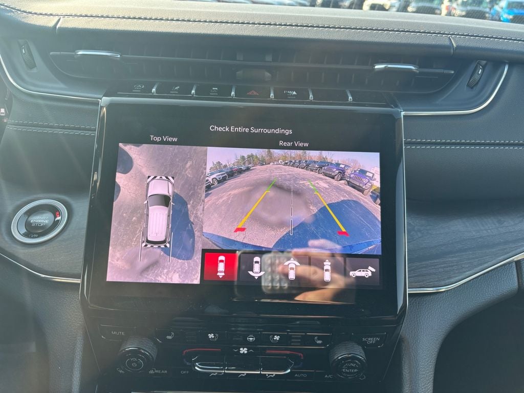 2025 Jeep Grand Cherokee Overland