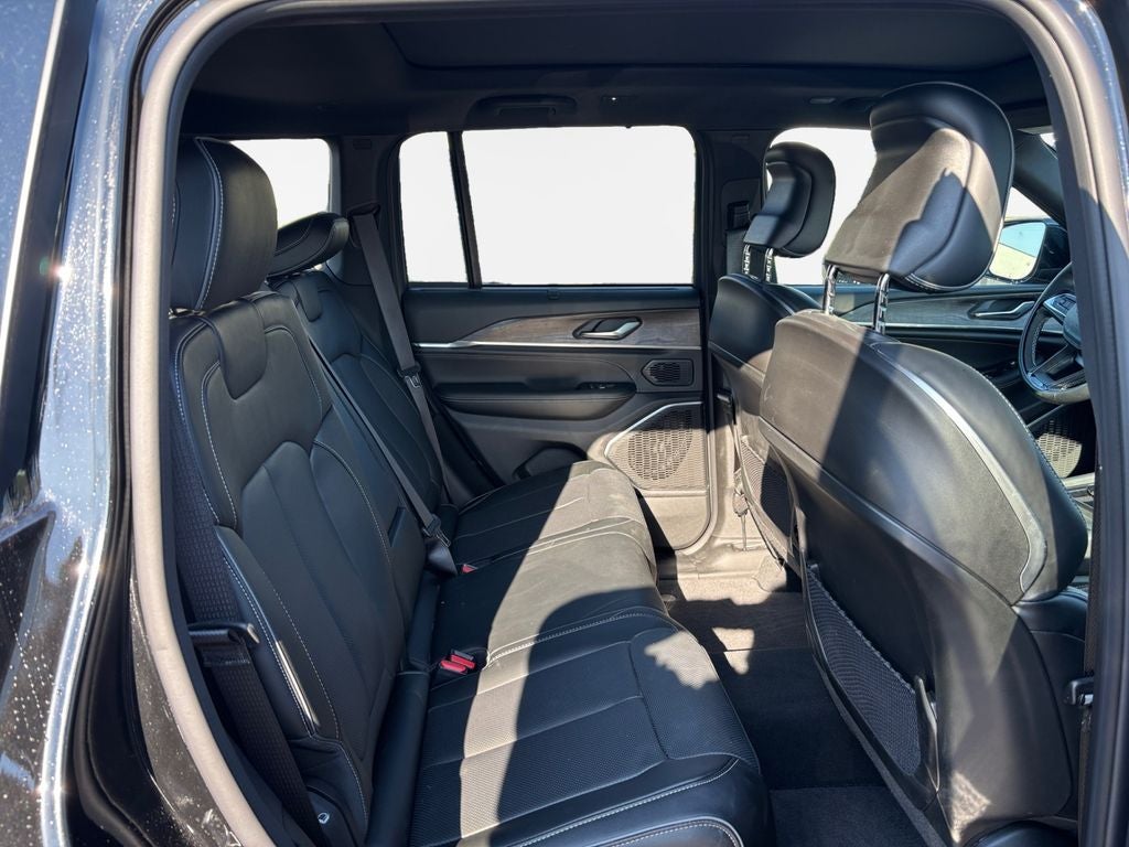 2025 Jeep Grand Cherokee Overland