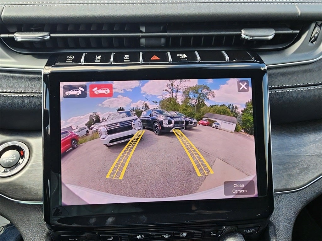 2025 Jeep Grand Cherokee Overland