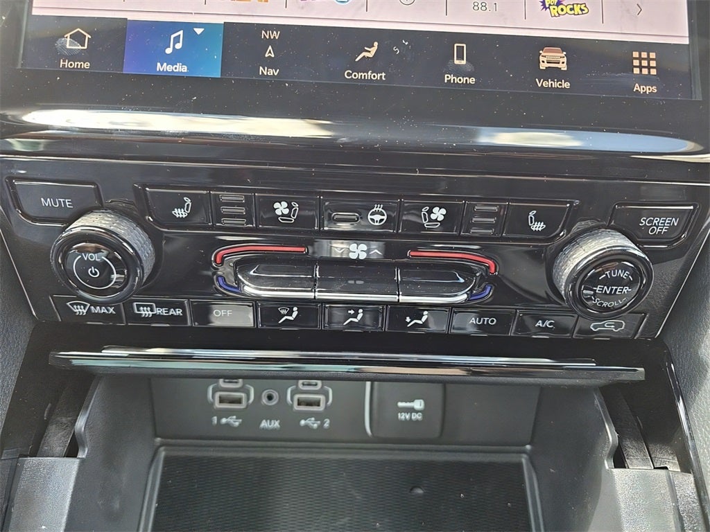 2025 Jeep Grand Cherokee Overland