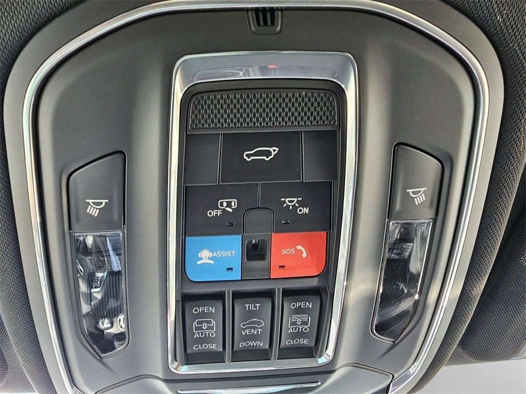 2025 Jeep Grand Cherokee Overland