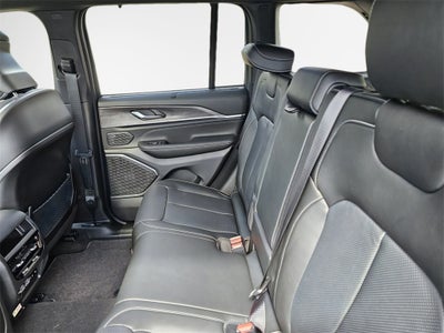 2025 Jeep Grand Cherokee Overland