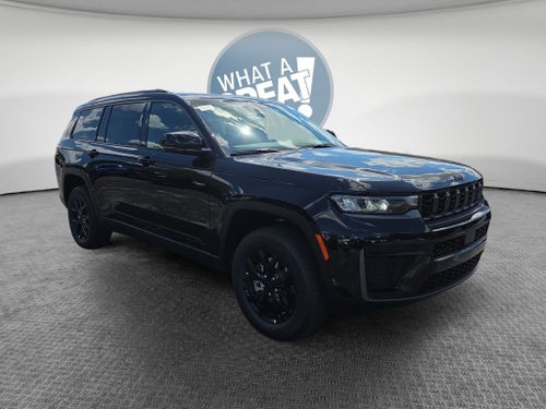 2026 Jeep Grand Cherokee Laredo