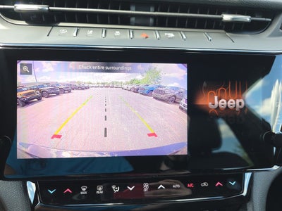 2026 Jeep Grand Cherokee Laredo